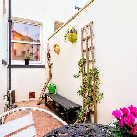 Cute Cottage 5 Min Walk From Cafes Station And Sea Hastings Bagian luar foto