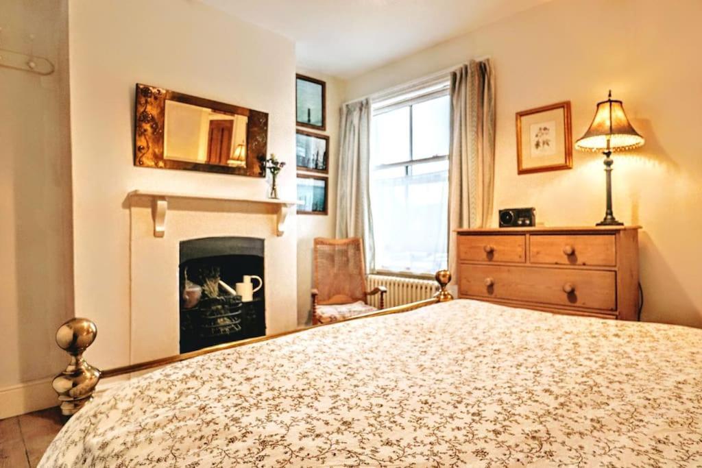 Cute Cottage 5 Min Walk From Cafes Station And Sea Hastings Bagian luar foto