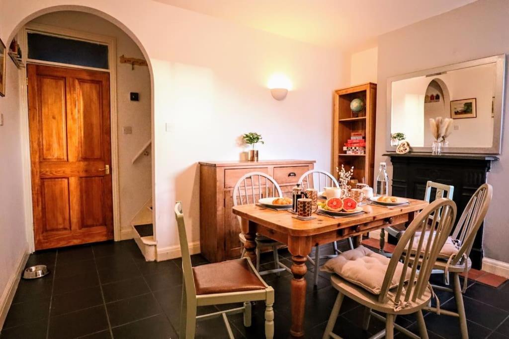 Cute Cottage 5 Min Walk From Cafes Station And Sea Hastings Bagian luar foto